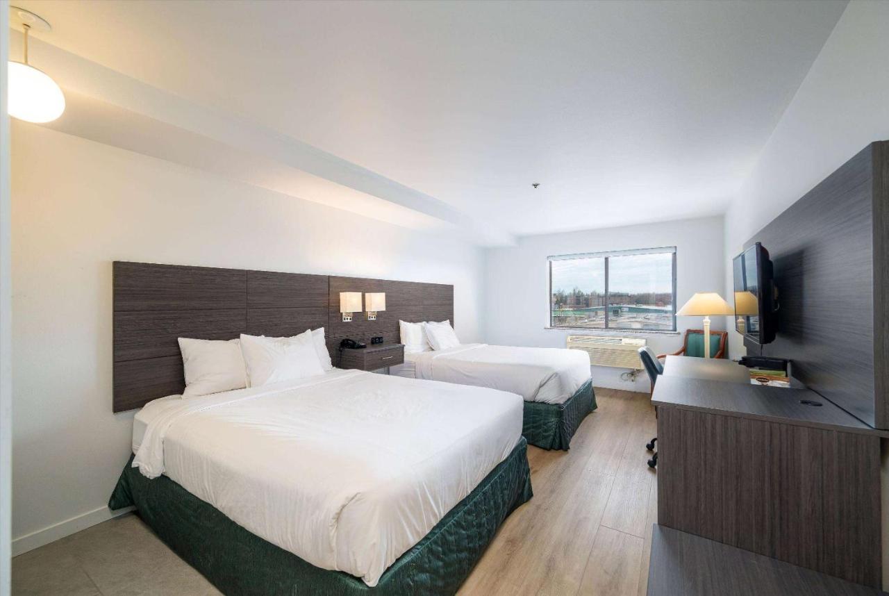 Baymont Inn & Suites By Wyndham Bellingham Esterno foto