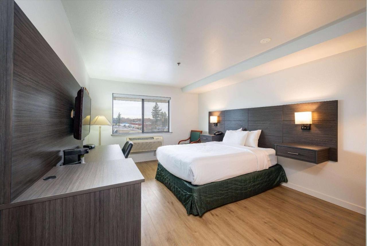 Baymont Inn & Suites By Wyndham Bellingham Esterno foto