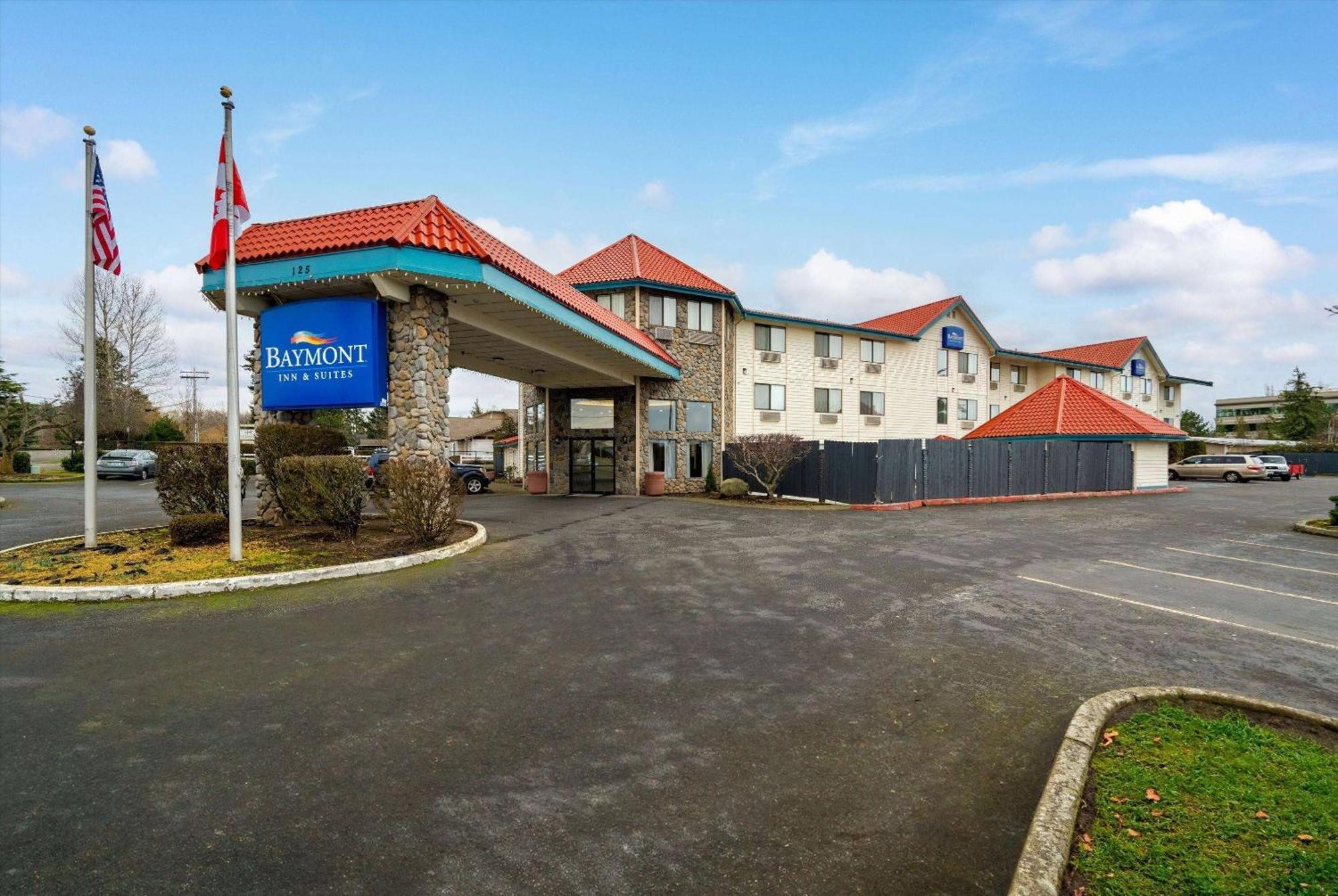 Baymont Inn & Suites By Wyndham Bellingham Esterno foto
