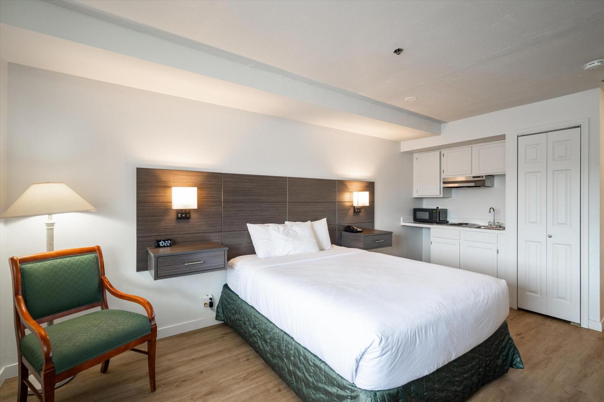 Baymont Inn & Suites By Wyndham Bellingham Esterno foto