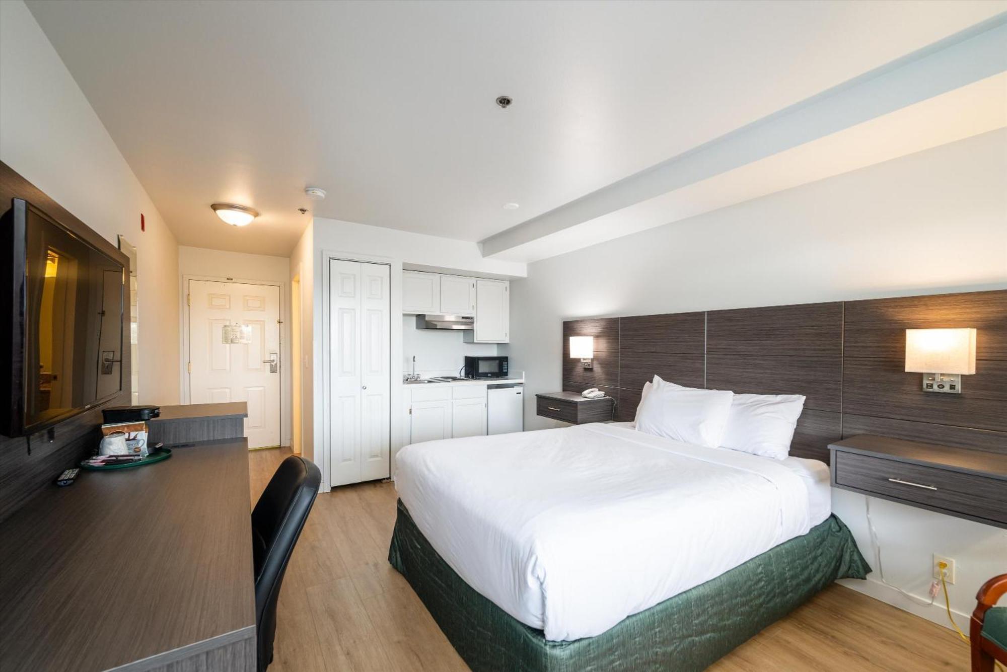 Baymont Inn & Suites By Wyndham Bellingham Esterno foto