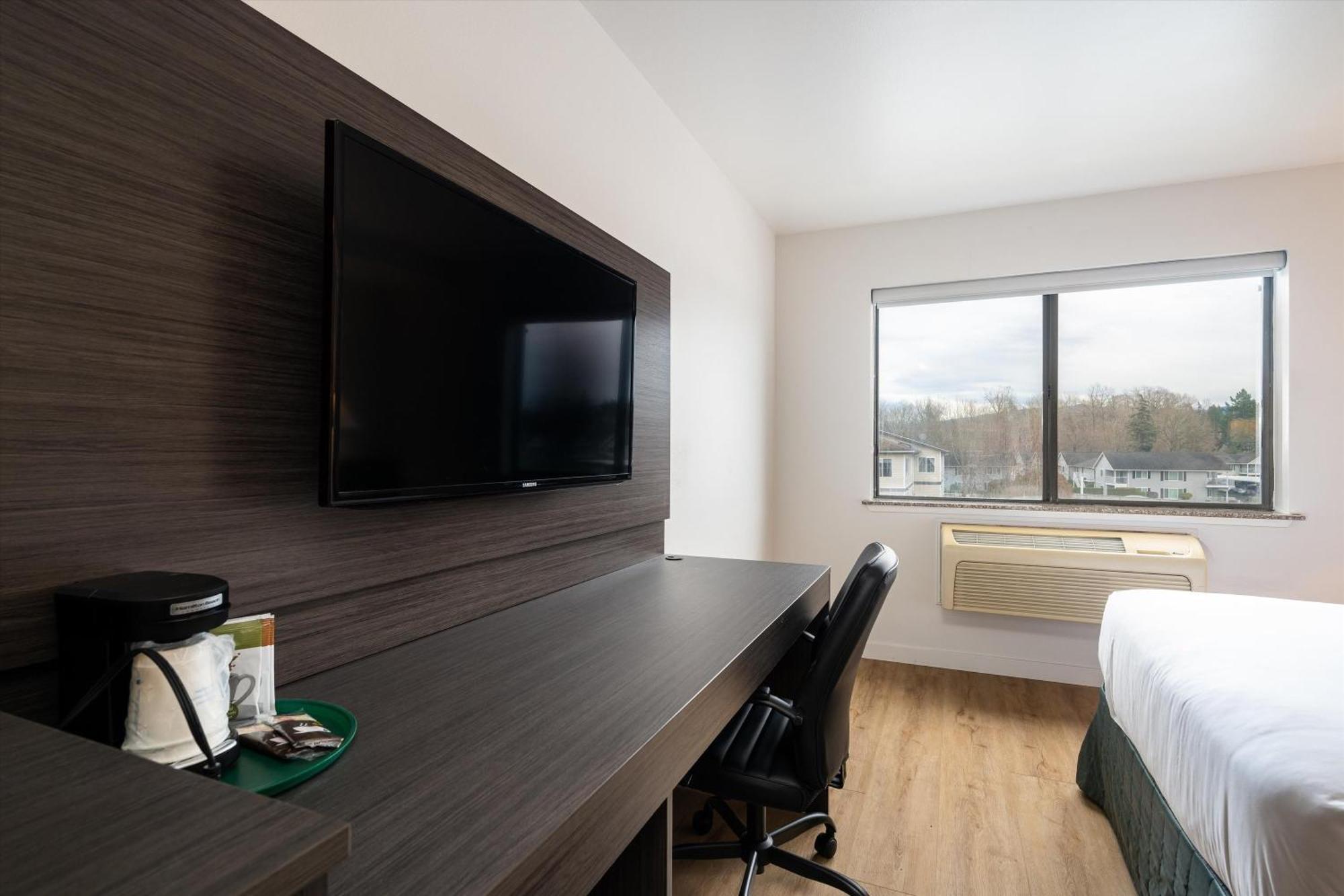 Baymont Inn & Suites By Wyndham Bellingham Esterno foto
