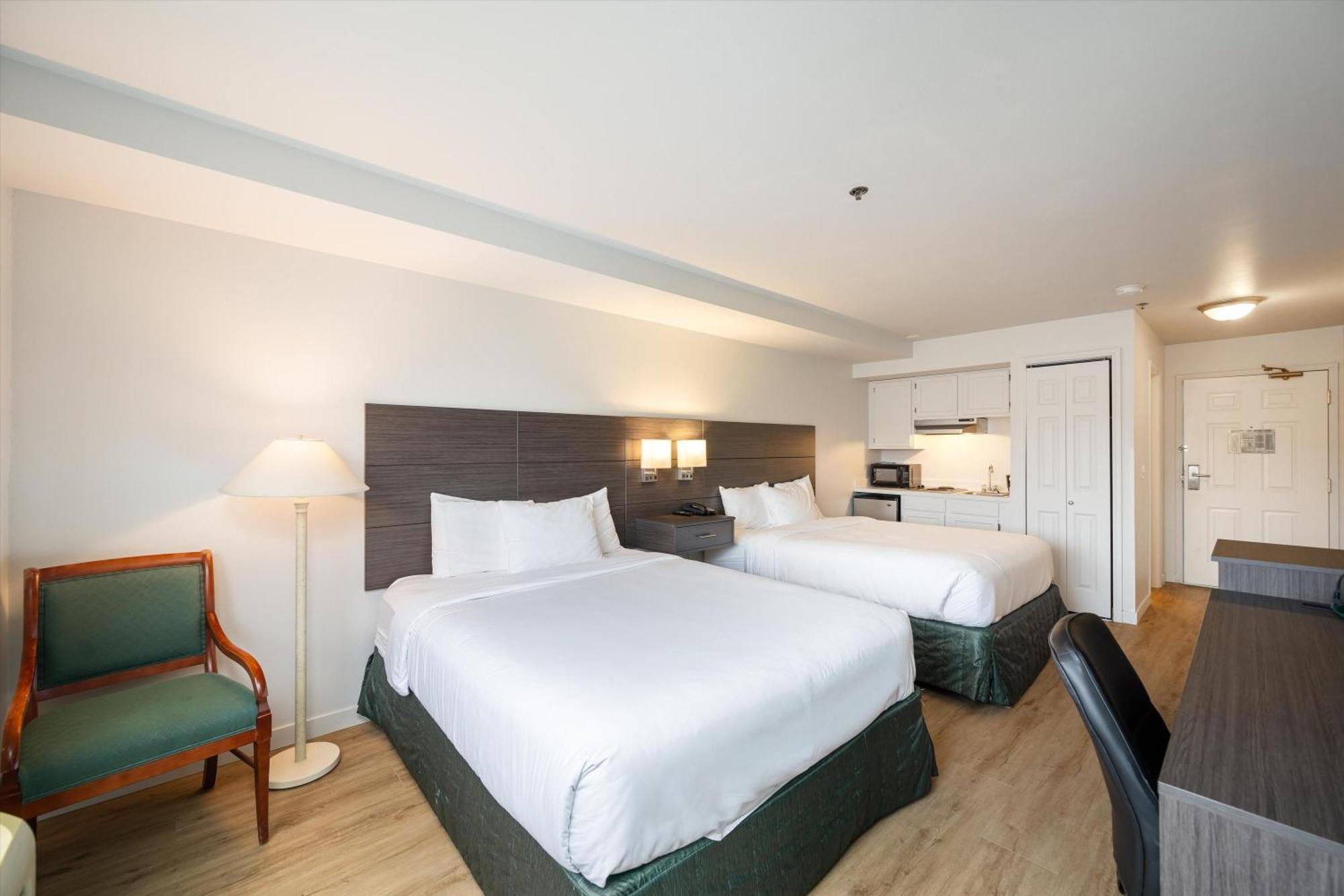Baymont Inn & Suites By Wyndham Bellingham Esterno foto