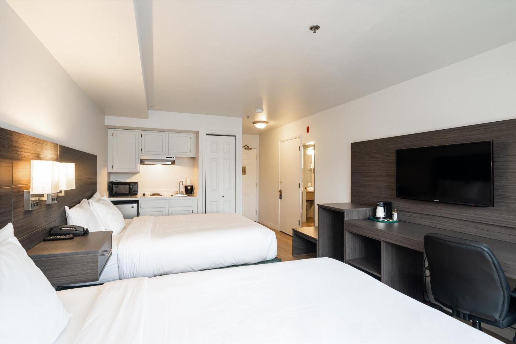 Baymont Inn & Suites By Wyndham Bellingham Esterno foto