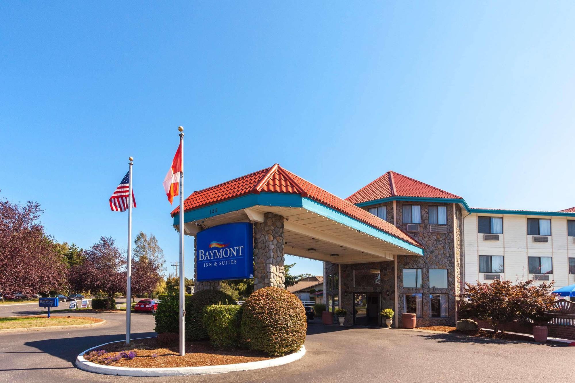 Baymont Inn & Suites By Wyndham Bellingham Esterno foto